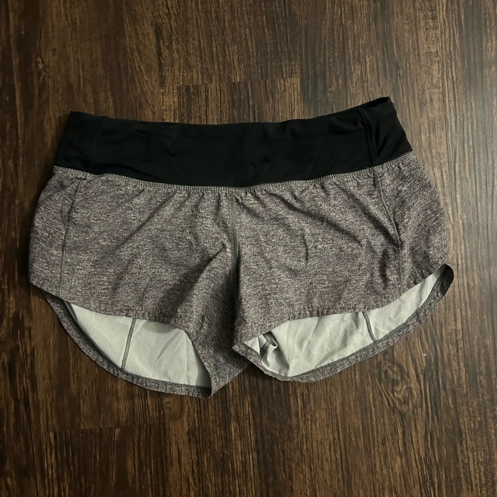 Lululemon Speed-Up Short 2.5” size 4